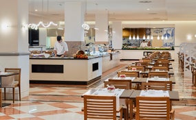 Betancuria Buffet Restaurant with show cooking