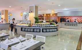 Restaurant buffet Tarraco avec cuisine à la vue