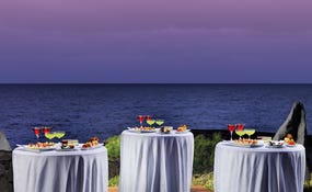 Cocktail terraza frente al mar